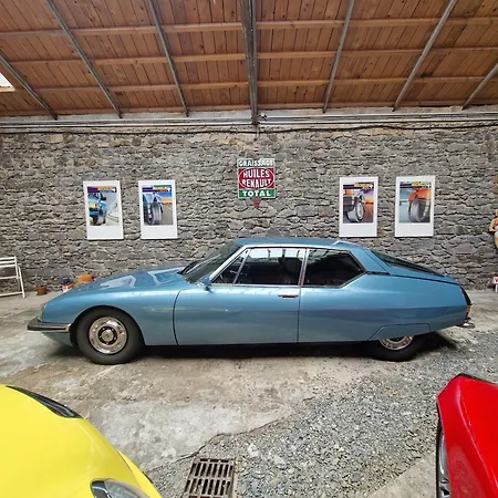 Apartmán Garage De L'hotel *